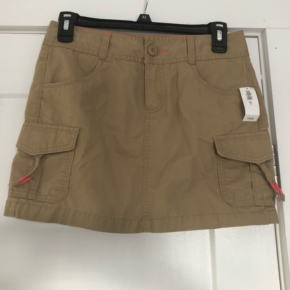 Super Cute Tan Girls Skirt (New with tags)